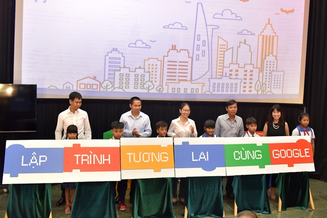 Google miễn phí 10.000 giờ học lập trình cho học sinh Việt Nam