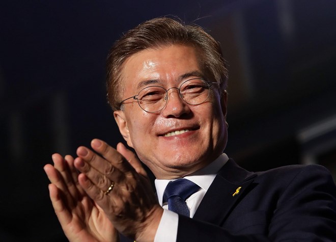 Bầu cử địa phương Hàn Quốc: Vì sao ông Moon Jae-in bỏ phiếu sớm?