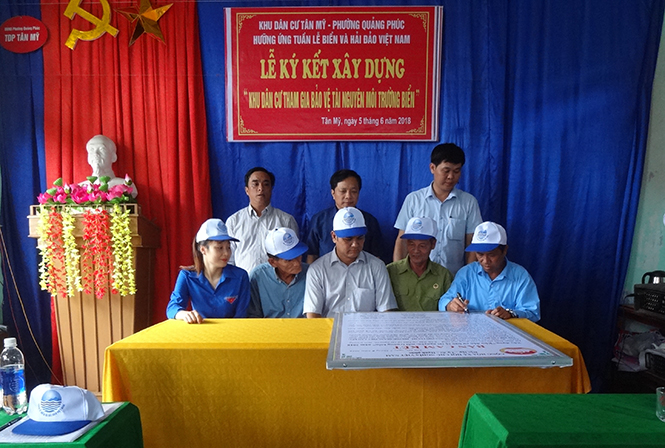 "Khu dân cư tham gia bảo vệ tài nguyên, môi trường biển"