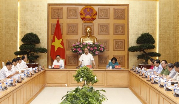 Chấn chỉnh kịp thời tổ chức, cá nhân lạm dụng hình thức khen thưởng
