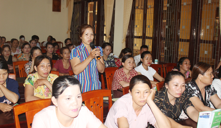 Đối thoại với người lao động tại Công ty cổ phần Việt Trung