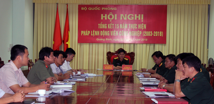 Chú trọng xây dựng nền quốc phòng toàn dân vững mạnh