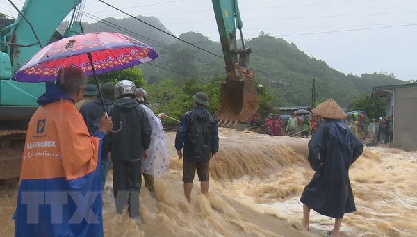 Công điện về chủ động ứng phó với áp thấp nhiệt đới, mưa lớn diện rộng