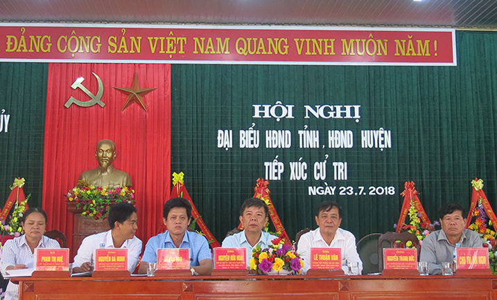 Đại biểu HĐND tỉnh tiếp xúc cử tri tại huyện Lệ Thủy