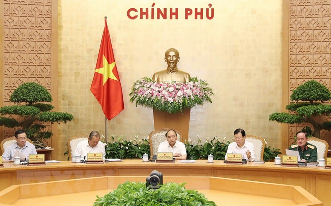 Thủ tướng Nguyễn Xuân Phúc: Tiếp tục duy trì động lực tăng trưởng