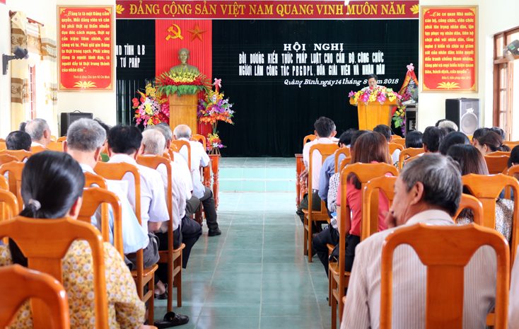 Bồi dưỡng kiến thức pháp luật tại địa bàn trọng điểm