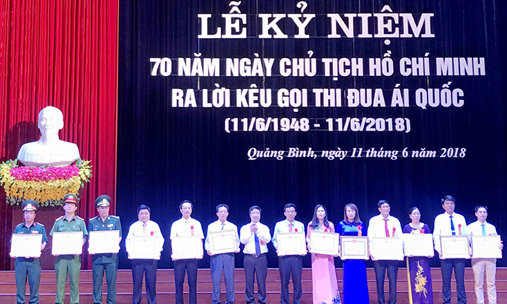 Đảng bộ xã Văn Hoá nỗ lực học tập và làm theo Bác
