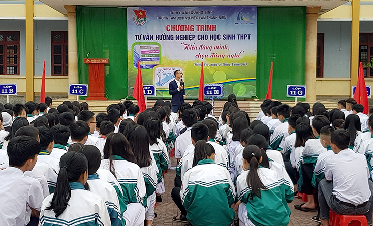 Giải quyết việc làm cho thanh niên nông thôn-Bài 2: Cần nhiều giải pháp đồng bộ