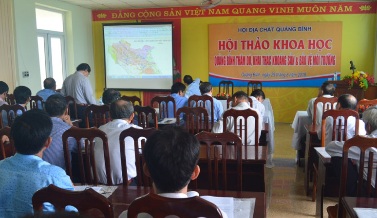 Hội thảo thăm dò, khai thác khoáng sản và bảo vệ môi trường
