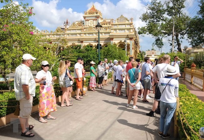 Việt Nam nhận giải thưởng điểm đến du lịch hàng đầu châu Á