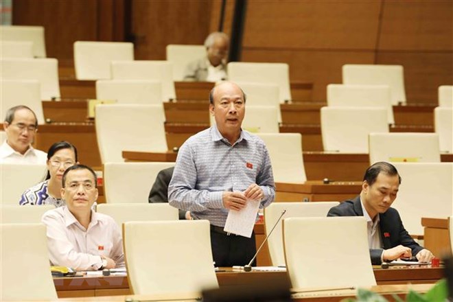 Họp Quốc hội: Tăng cường đối thoại và thi hành án nghiêm túc
