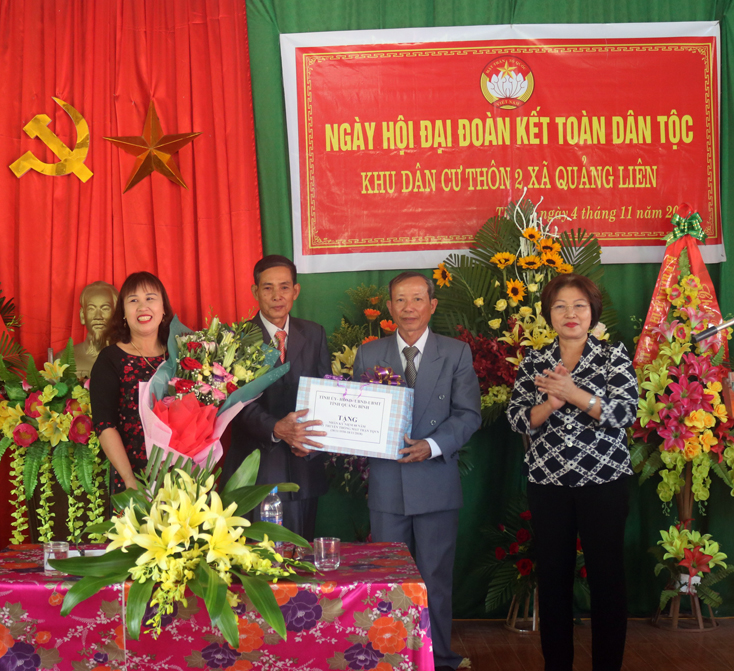 Đồng chí Phó Chủ tịch Thường trực HĐND tỉnh dự "Ngày hội Đại đoàn kết toàn dân tộc"