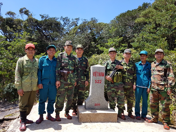 Những "cột mốc sống" nơi biên cương