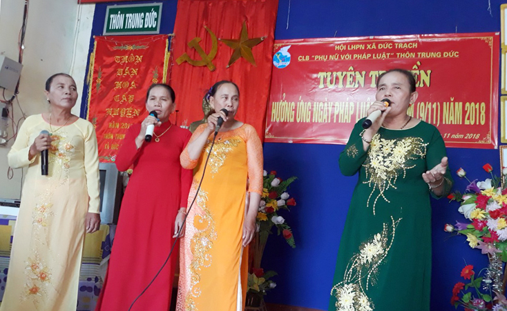 Hội LHPN huyện Bố Trạch tổ chức sinh hoạt CLB 'Phụ nữ với pháp luật'