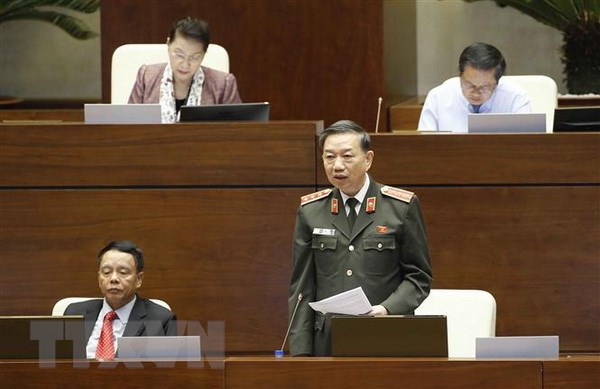 Nhiều băn khoăn quanh dự án Luật Giáo dục đại học và Công an nhân dân