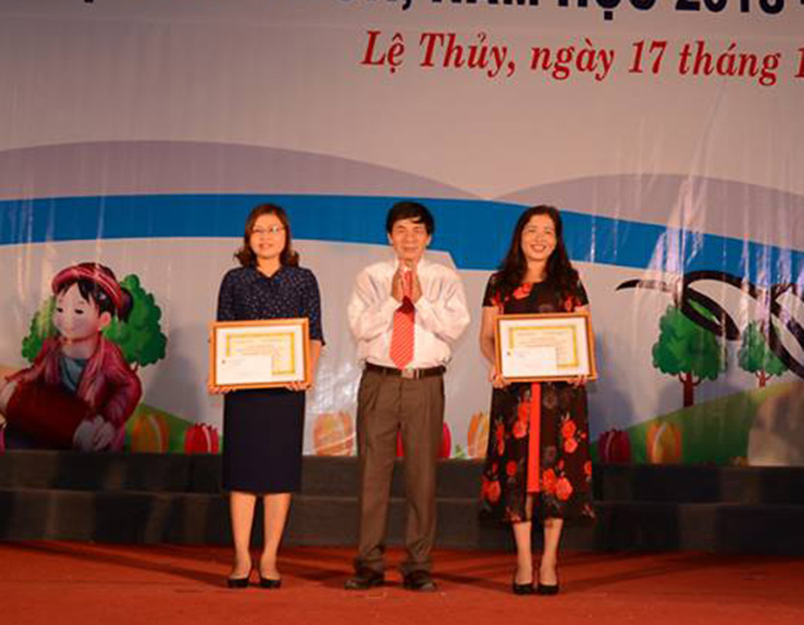 Liên hoan 'Hát dân ca-Hò khoan Lệ Thủy' cấp học mầm non
