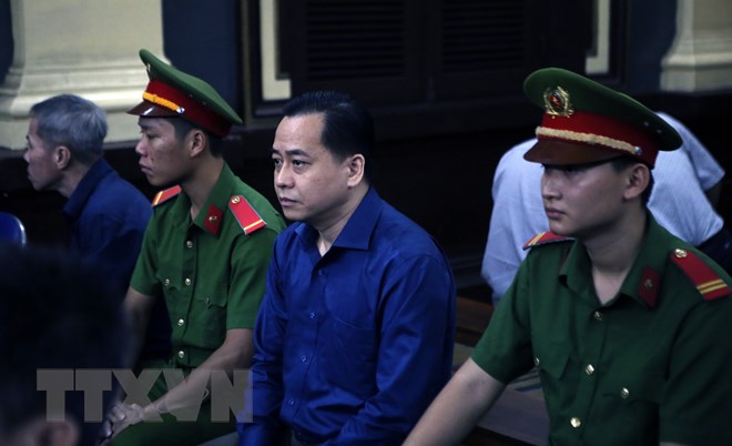 Xử vụ án ở Ngân hàng Đông Á: Vũ "nhôm" nộp thêm hơn 30 tỷ đồng