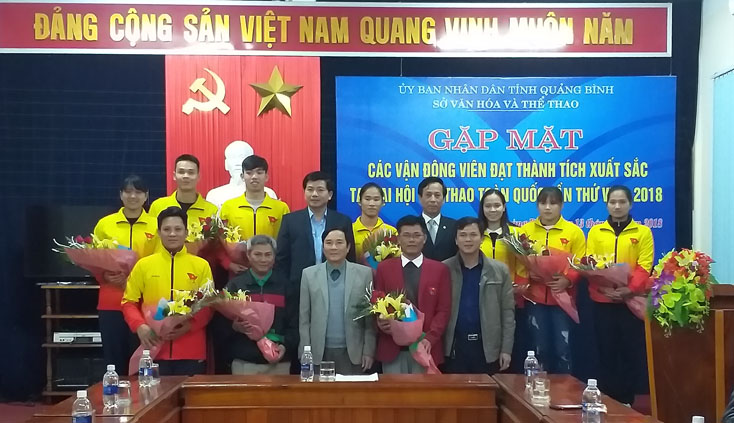 Tuyên dương VĐV đạt thành tích xuất sắc tại Đại hội TDTT toàn quốc lần thứ 8