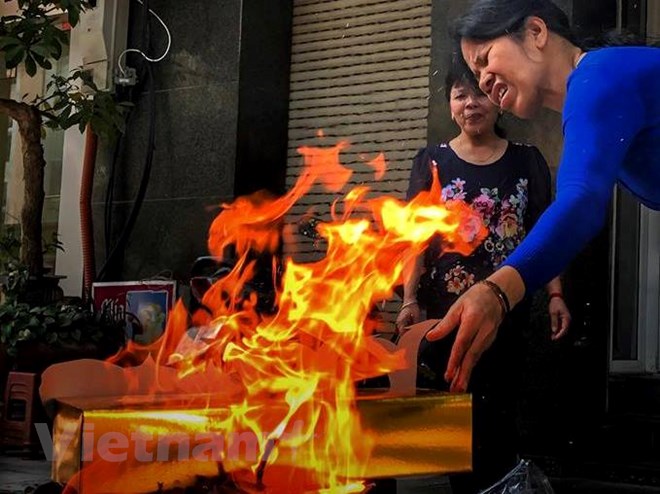 Kiến nghị kiểm soát việc kinh doanh đồ mã trong mùa lễ hội 2019