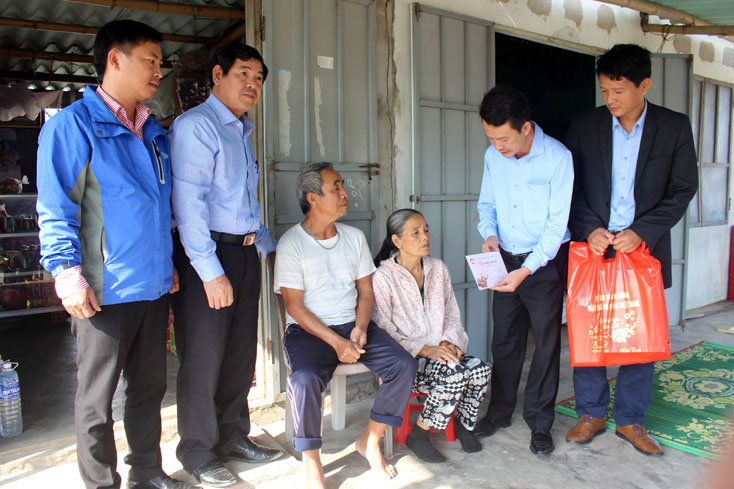 Đưa Tết ấm đến với mọi nhà