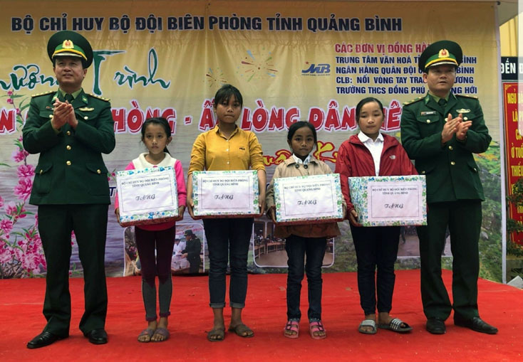 Xuân của tình quân dân