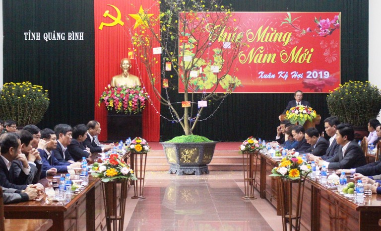 Gặp mặt cán bộ chủ chốt của tỉnh nhân dịp Tết Nguyên đán Kỷ Hợi