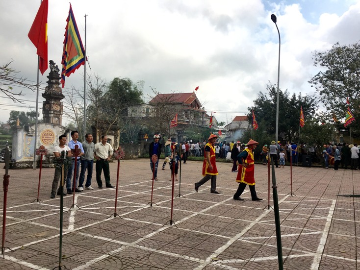 Lễ hội Kỳ phúc tại đình làng Hòa Ninh