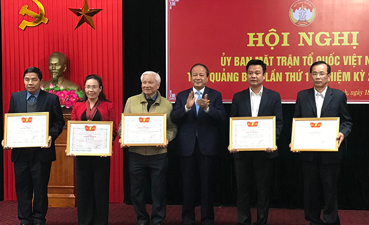 Phát huy vai trò của Mặt trận trong xây dựng Đảng, chính quyền vững mạnh
