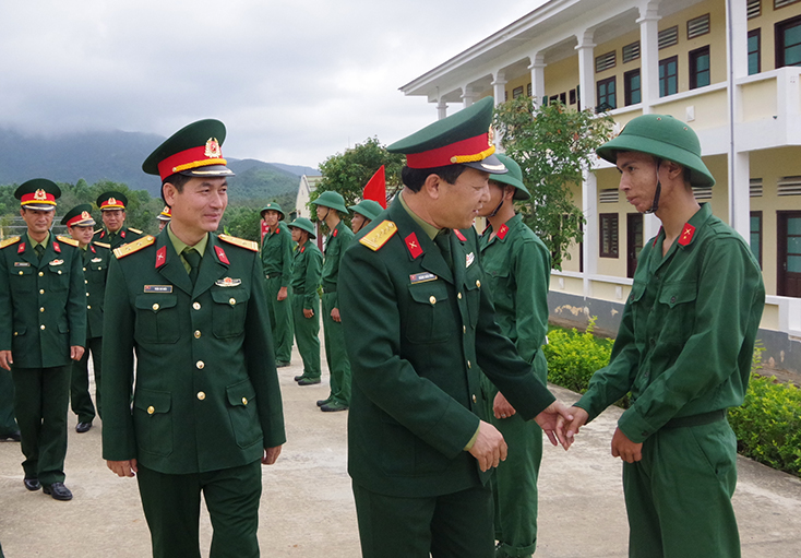 Ghi ở Đại đội chiến sỹ mới