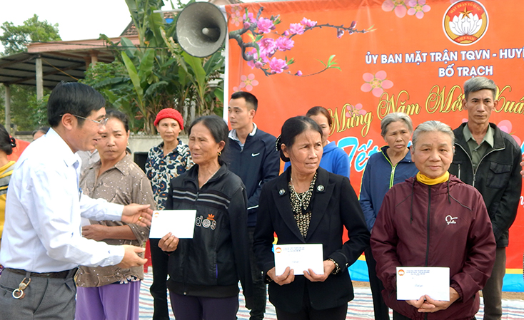 Ủy ban MTTQVN huyện Bố Trạch: Tích cực tham gia xây dựng Đảng, chính quyền vững mạnh
