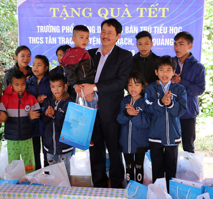 Trao yêu thương đúng địa chỉ