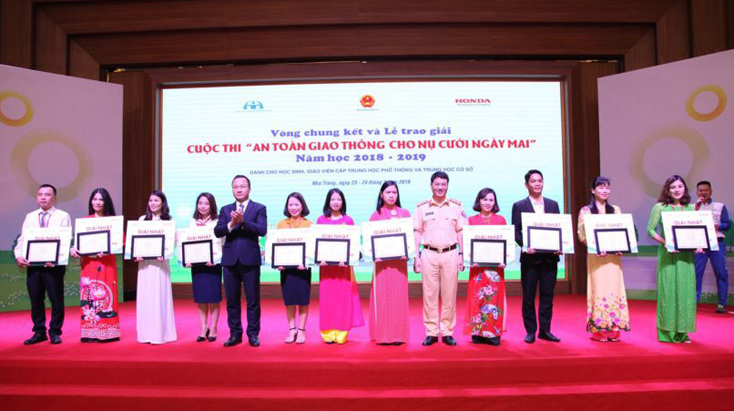 Quảng Bình giành 1 giải nhất cuộc thi "An toàn giao thông cho nụ cười ngày mai"