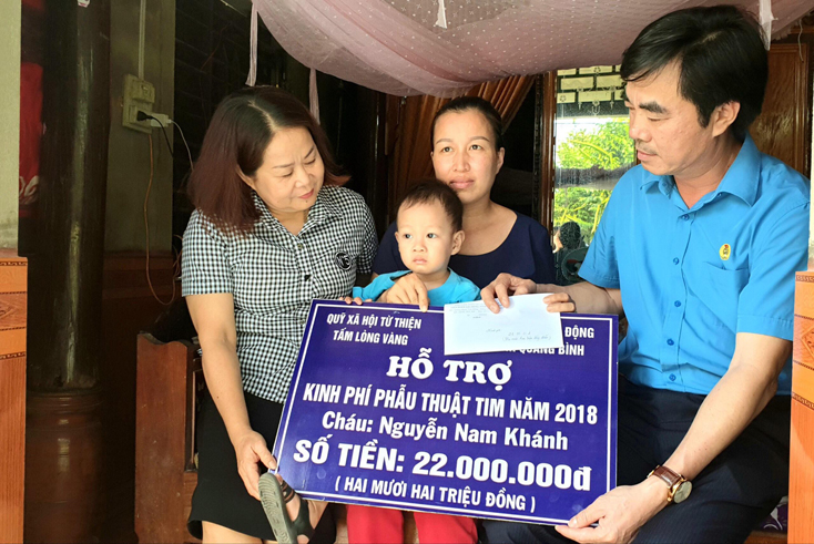 Hỗ trợ 22 triệu đồng cho bệnh nhi bị tim bẩm sinh
