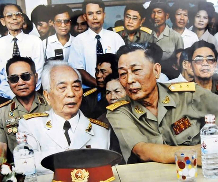 Từ cậu bé bên bờ Gianh đến Tư lệnh Bộ đội Trường Sơn
