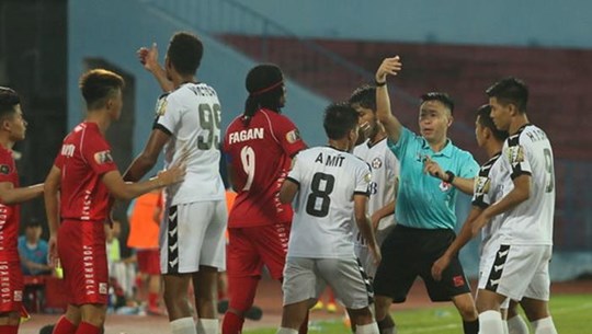 V-League 2019: Hải Phòng và SHB Đà Nẵng chia điểm trong căng thẳng