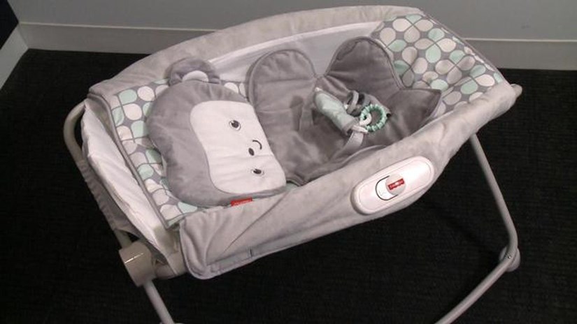 Fisher-Price thu hồi gần 5 triệu sản phẩm nôi rung cho trẻ sơ sinh