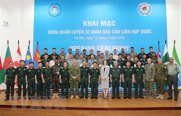 Khai mạc Khóa huấn luyện Sỹ quan Hậu cần Liên hợp quốc tại Việt Nam
