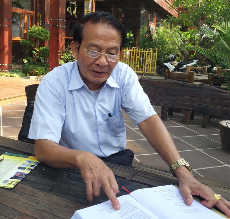 Nguyễn Khoa Văn-người thầy duyên nợ với văn chương