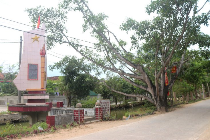 Tháng tư trên quê hương Lộc Long