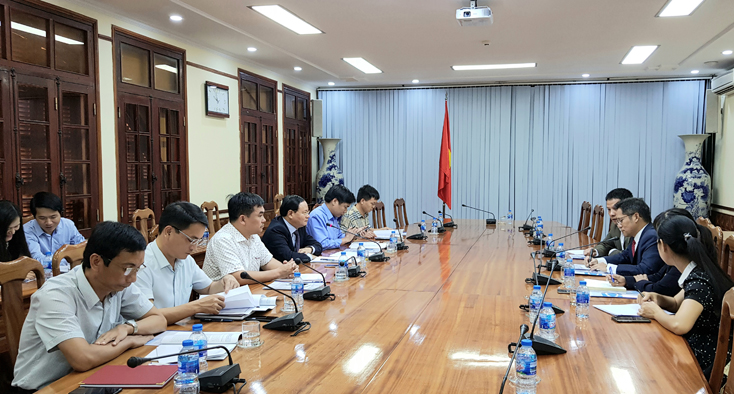 UBND tỉnh tiếp xã giao Đoàn công tác Viện Mê Kông
