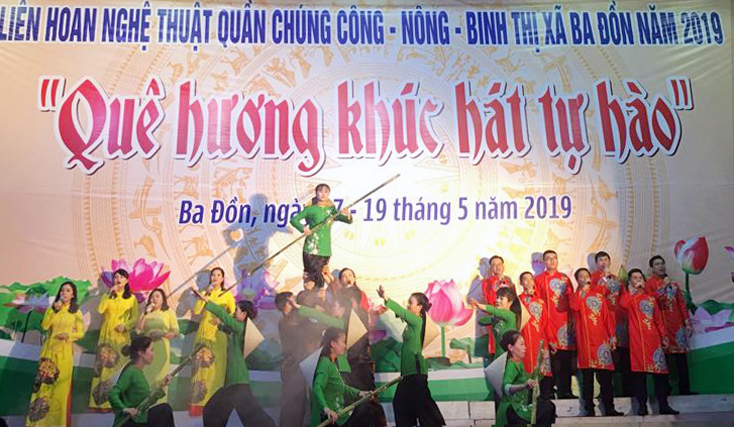 Liên hoan nghệ thuật quần chúng công-nông-binh thị xã Ba Đồn năm 2019