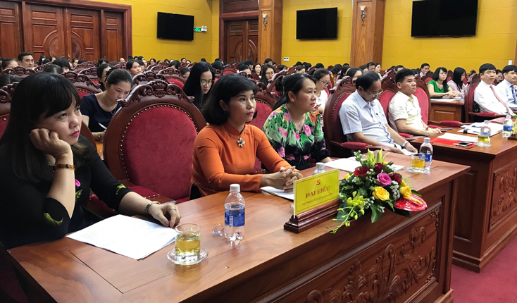 Tập huấn cán bộ phụ trách lưu trữ lịch sử