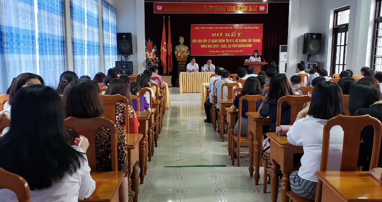 Sơ kết lớp Cao cấp lý luận Chính trị K11, khóa học 2018-2020