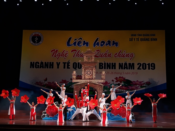 Lắng đọng tiếng hát ngành y