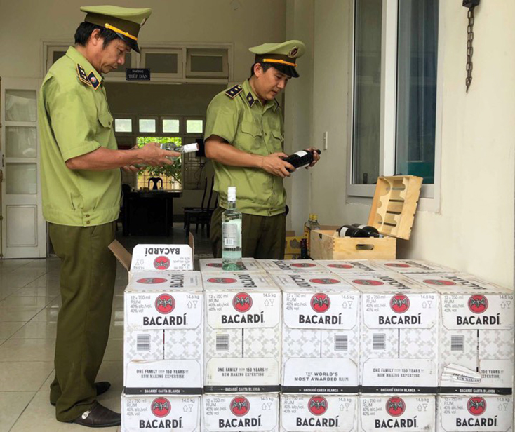 Buôn lậu và gian lận thương mại:  Thủ đoạn ngày càng tinh vi