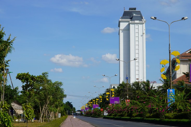 "Phố biển tình anh"-những dự cảm tương lai