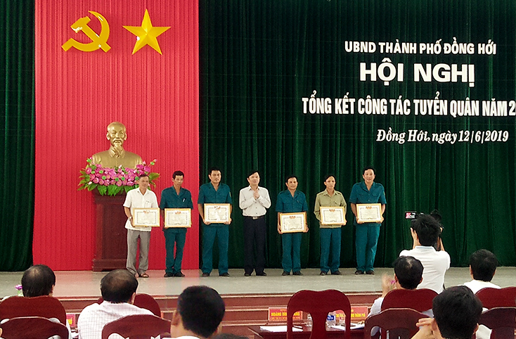 Đồng Hới tổng kết công tác tuyển quân năm 2019