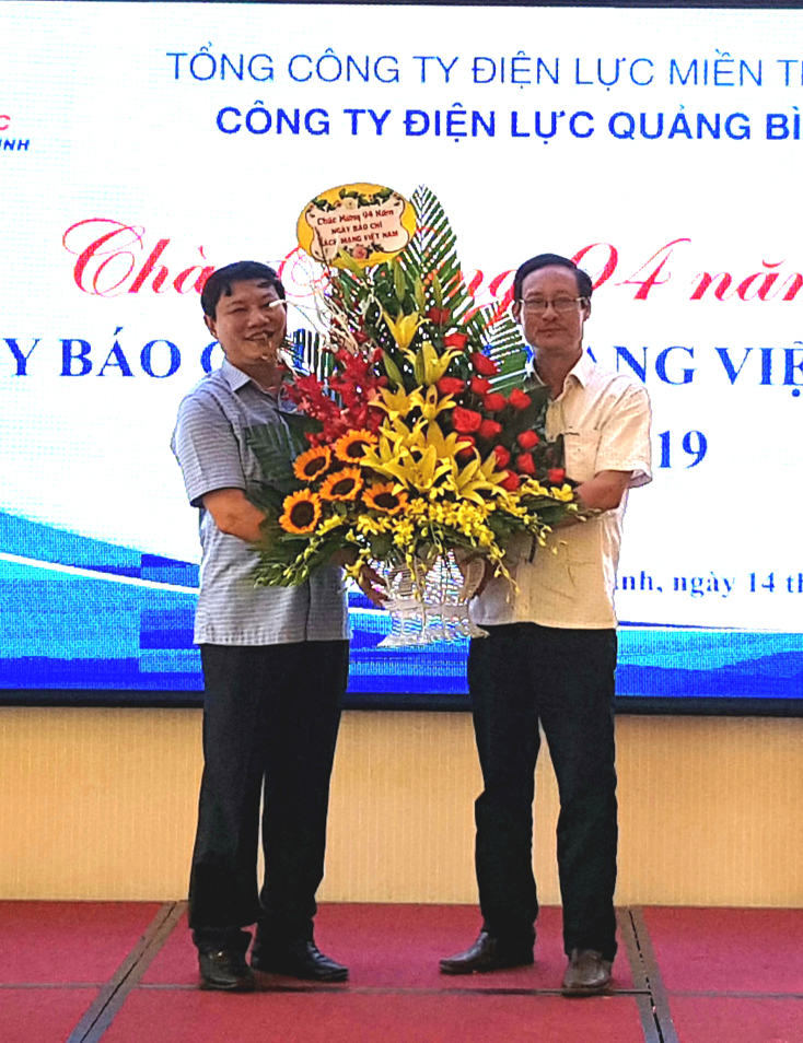 Công ty Điện lực Quảng Bình: Gặp mặt các cơ quan báo chí