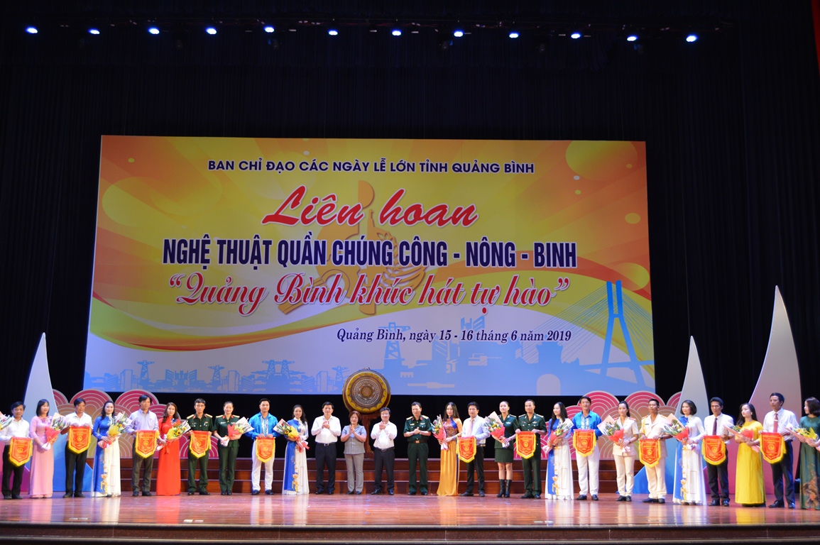Khai mạc liên hoan nghệ thuật quần chúng Công-Nông-Binh tỉnh Quảng Bình năm 2019