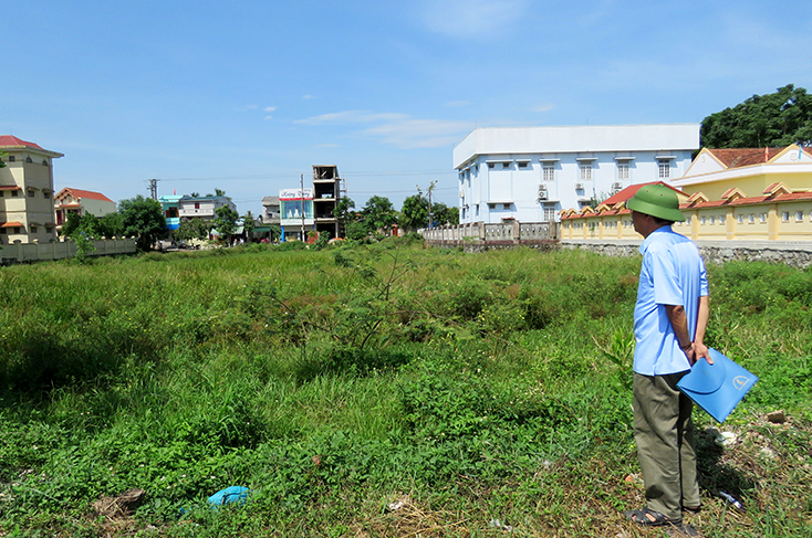 UBND thị trấn Kiến Giang có thực hiện đúng quy định pháp luật?